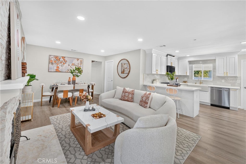 5516 Paraguay Dr
