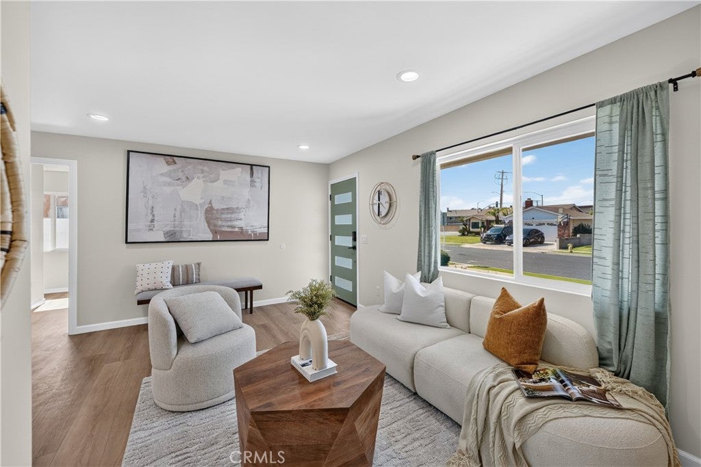 5516 Paraguay Dr