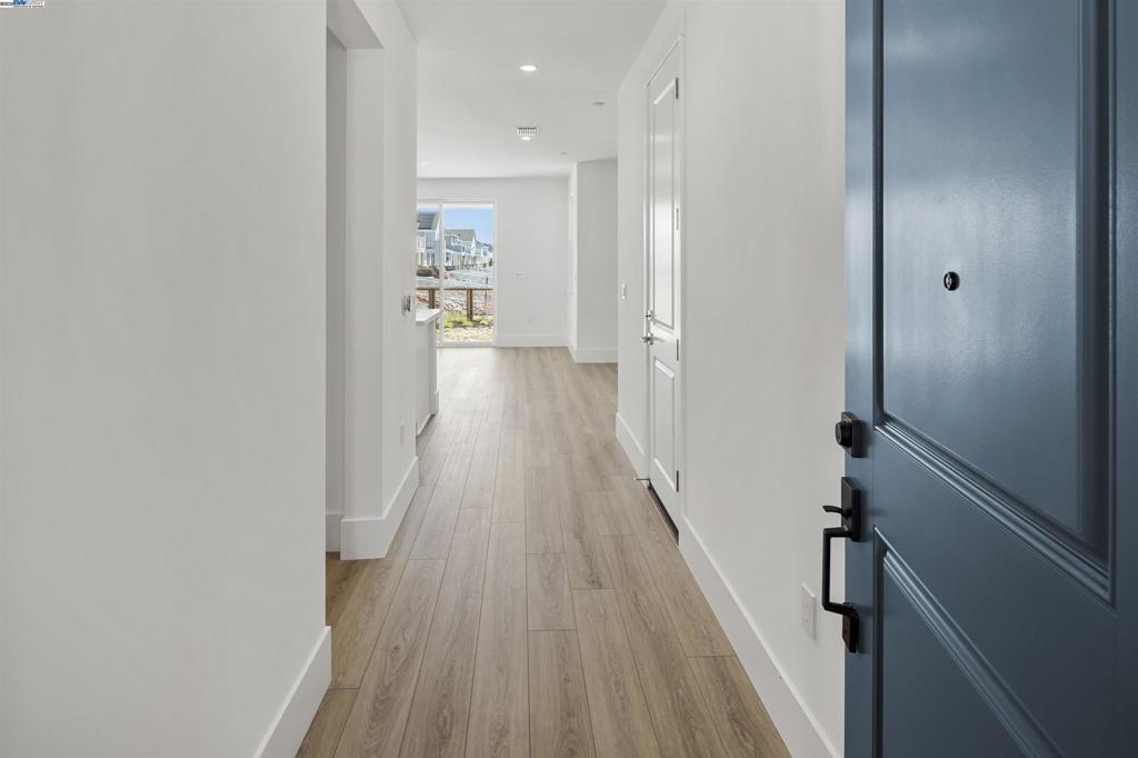 101 Sea Gate Place