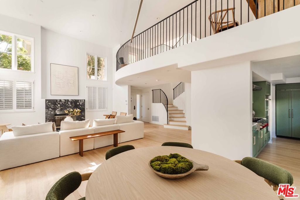 Photo of 812 Euclid Street #A, Santa Monica, CA 90403 (MLS # 26650421)