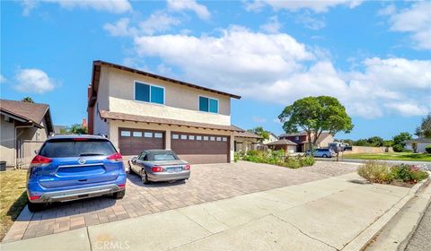 Tiny photo for 2401 El Portal Way, Oxnard, CA 93035 (MLS # SR25198673)