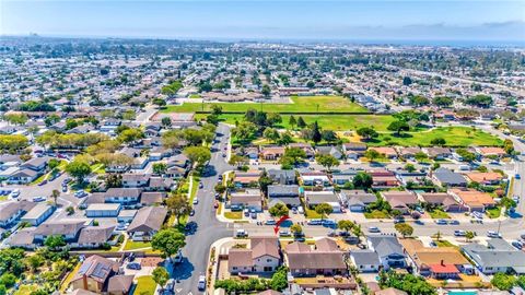 Tiny photo for 2401 El Portal Way, Oxnard, CA 93035 (MLS # SR25198673)