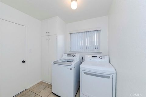 Tiny photo for 2401 El Portal Way, Oxnard, CA 93035 (MLS # SR25198673)
