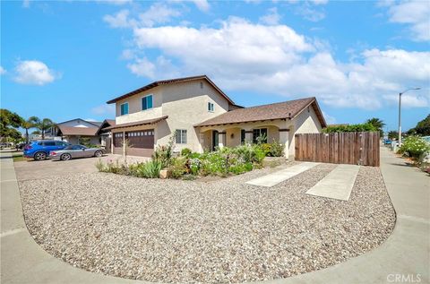 Tiny photo for 2401 El Portal Way, Oxnard, CA 93035 (MLS # SR25198673)