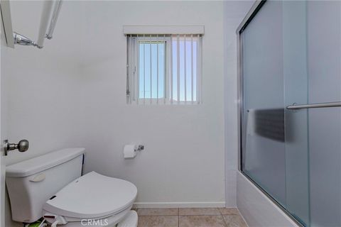 Tiny photo for 2401 El Portal Way, Oxnard, CA 93035 (MLS # SR25198673)