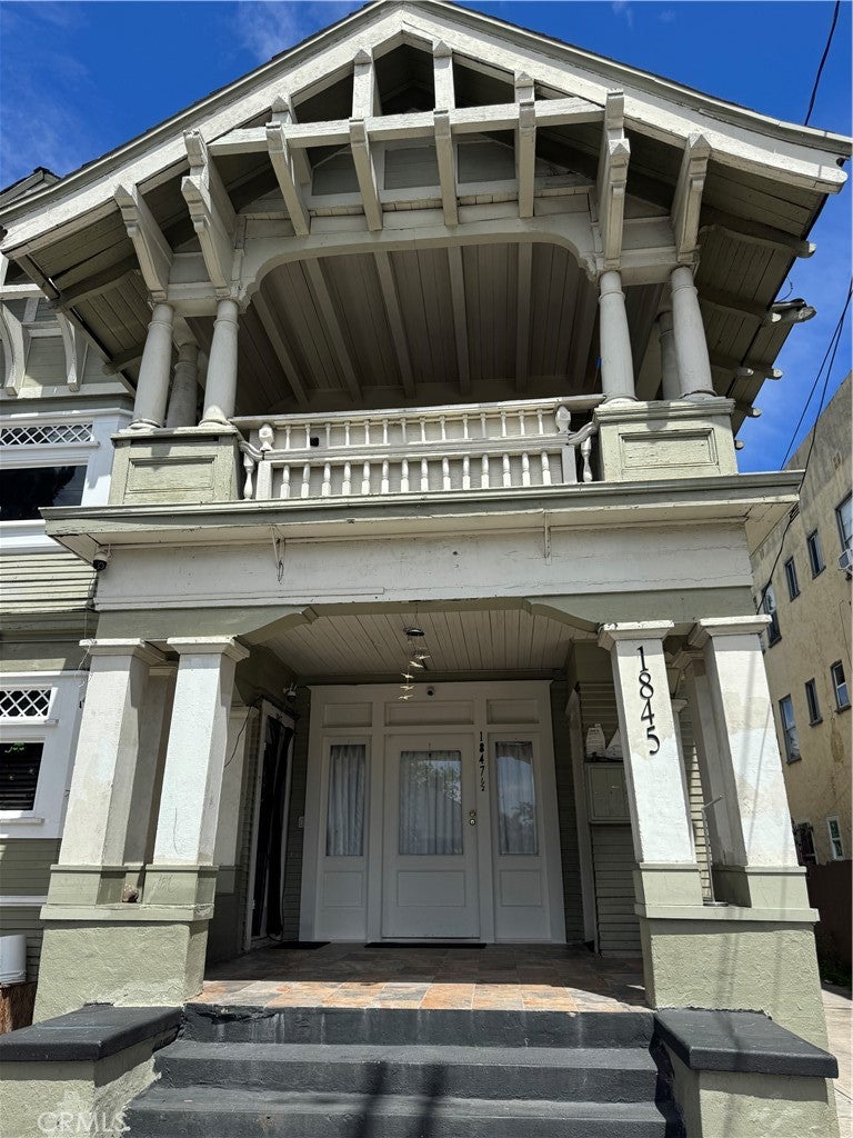 1845 W 12th