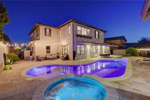Photo of 1127 Las Colinas Way, San Dimas, CA 91773 (MLS # CV26088496)