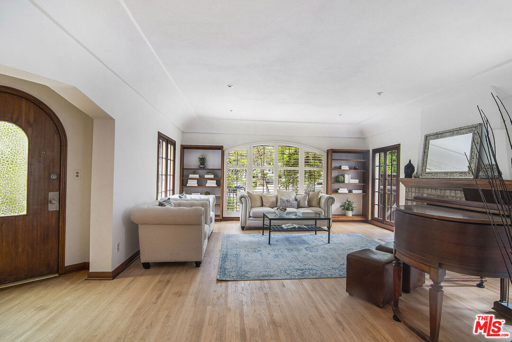 212 16th Street