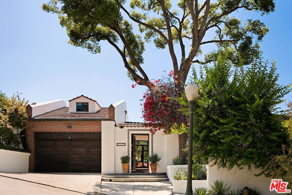 1967 Micheltorena Street