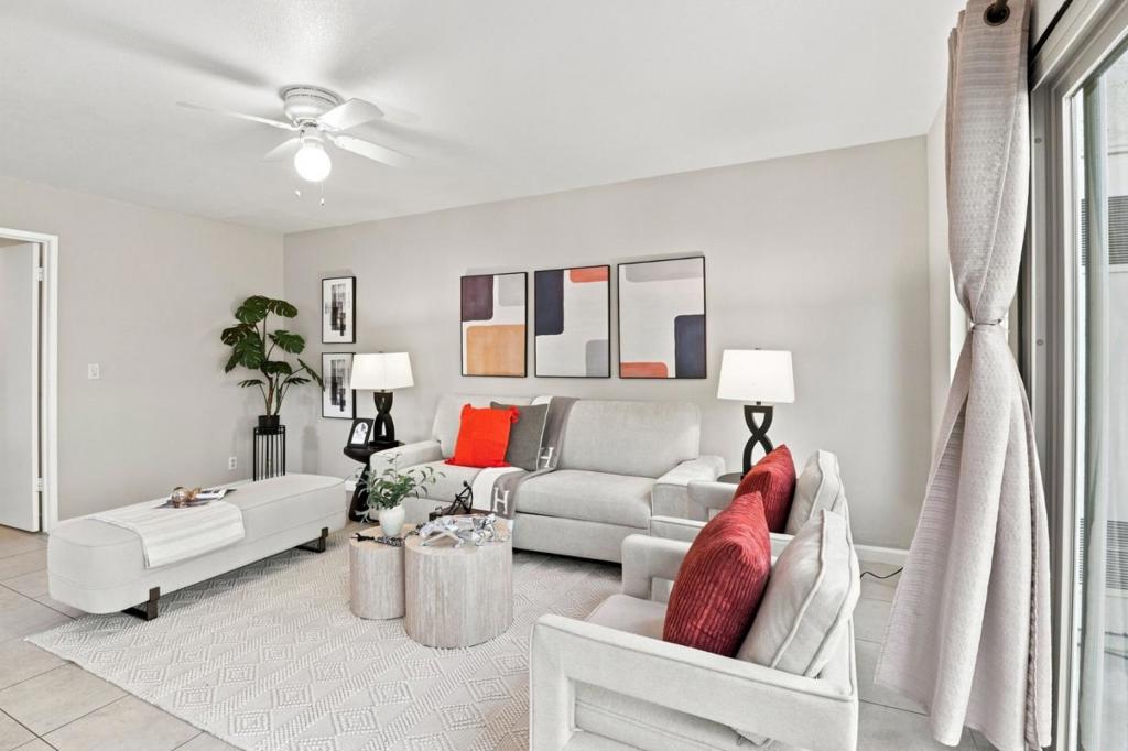 26 Lido Circle
