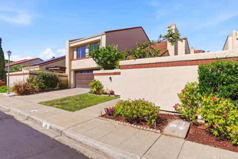 Photo of 26 Lido Circle, Redwood City, CA 94065 (MLS # ML82056273)