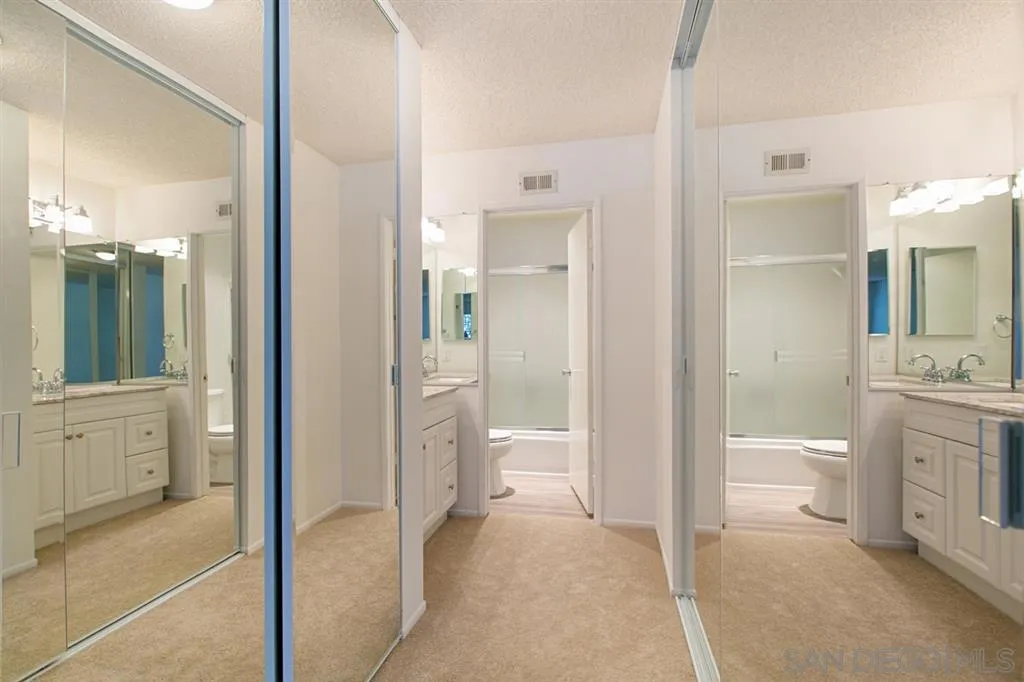 San Diego, California 92130, United States, 2 Bedrooms Bedrooms, ,2 BathroomsBathrooms,Residential,Active,168316