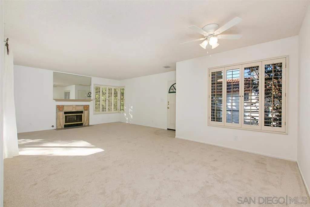 San Diego, California 92130, United States, 2 Bedrooms Bedrooms, ,2 BathroomsBathrooms,Residential,Active,168316