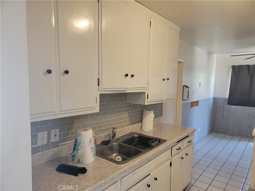 930 Garden Grove