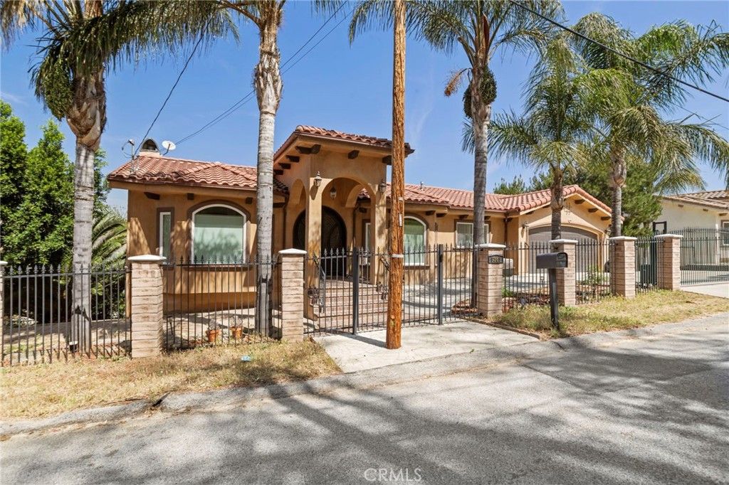 Photo of 9369 Hillrose St, Sunland, CA 91040 (MLS # CV26062388)