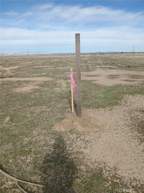 Photo of 0 Vac/ave F/vic 58 ave, Redman, CA 93535 (MLS # CV25273934)