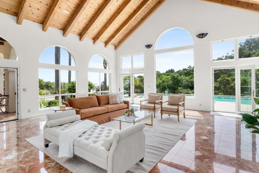 235 Vista Del Pajaro Road