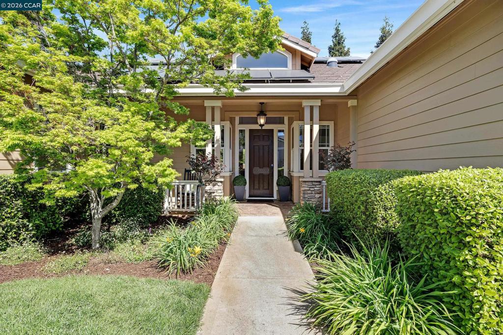 5 Pardi Ln