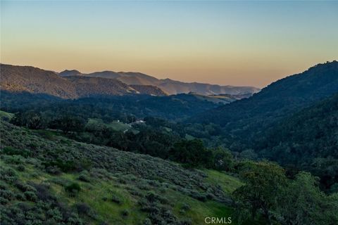 Tiny photo for 9954 Wildflower Road, Santa Maria, CA 93454 (MLS # PI26065452)