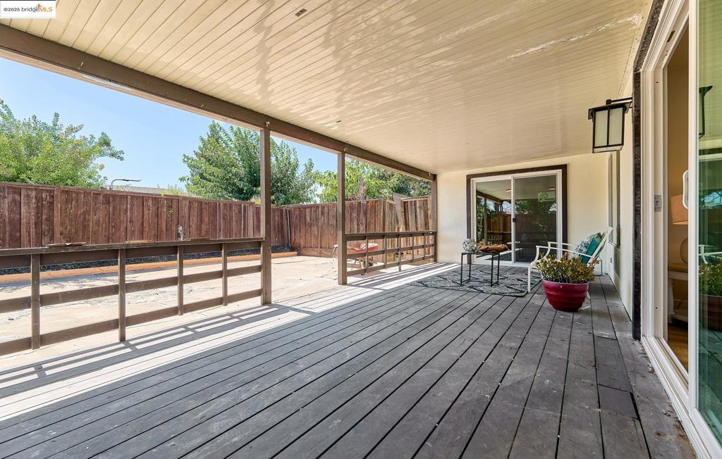 CONTRA LOMA - Residential