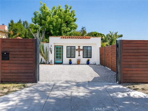 Photo of 22028 Covello Street #A, Canoga Park, CA 91303 (MLS # SR26097311)