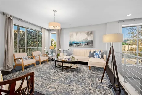 87 Lennox, Irvine, CA 92612 - MLS#: PW25228327