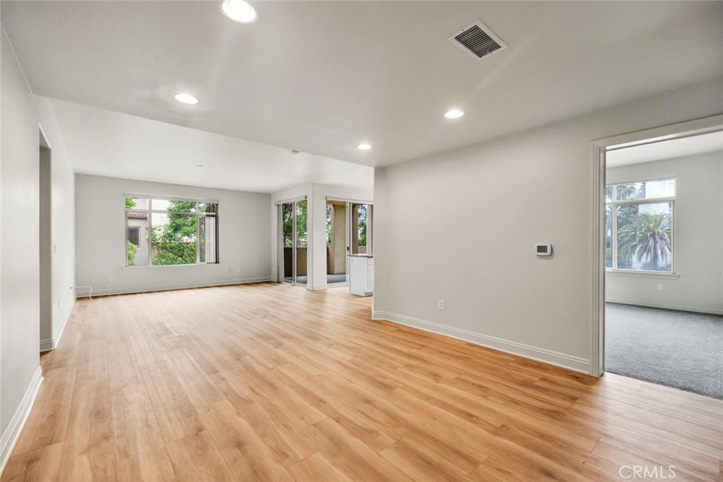 8355 Station Village 4212