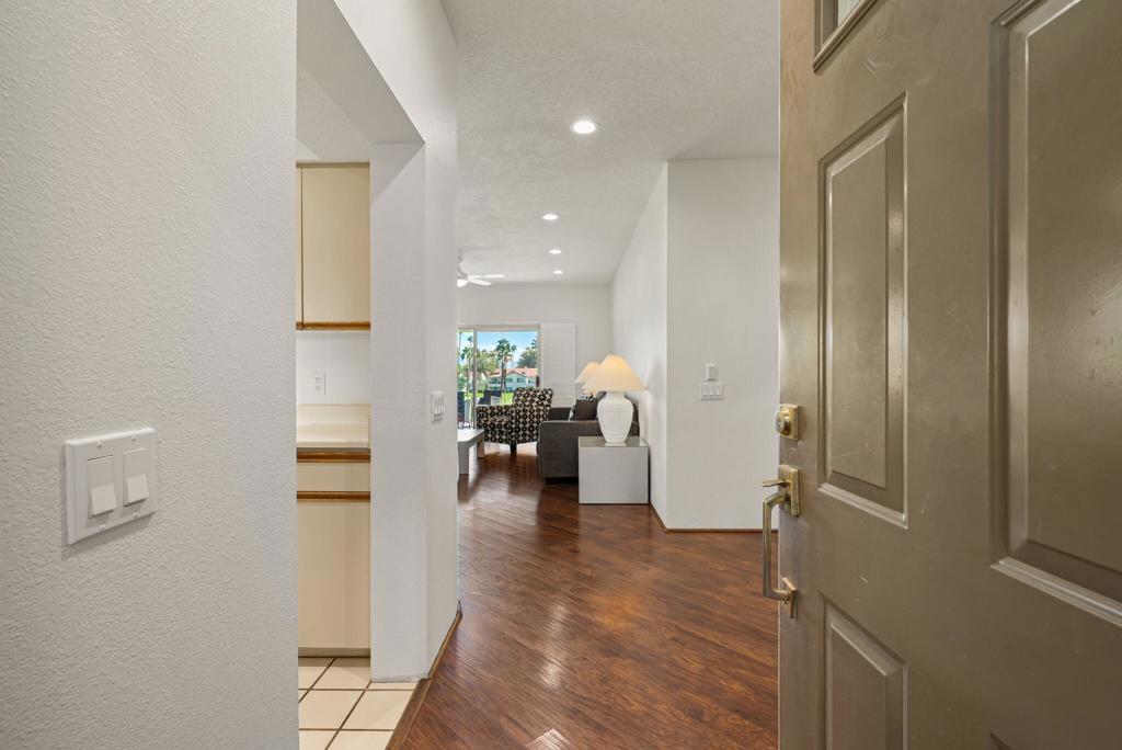 Desert Falls C.C. - Residential Lease