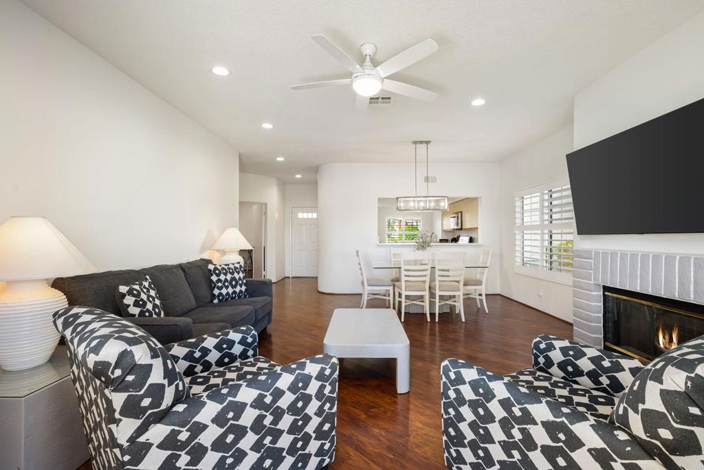 Desert Falls C.C. - Residential Lease