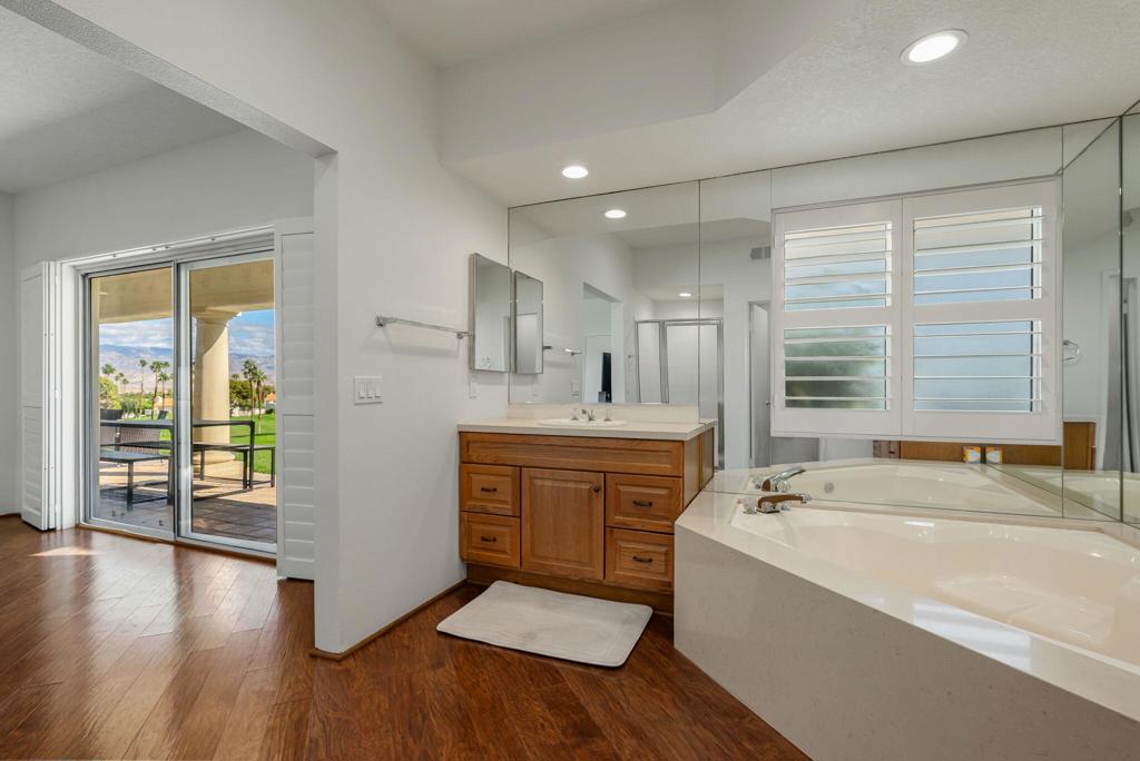 Desert Falls C.C. - Residential Lease