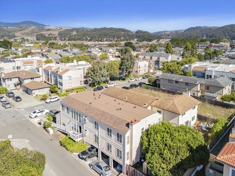 Photo of 430 Pine Avenue, Half Moon Bay, CA 94019 (MLS # ML82037447)