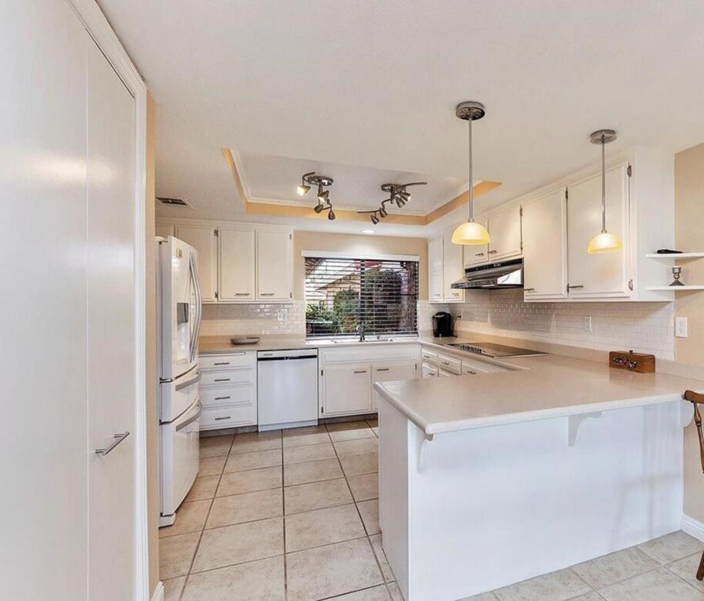 159 Camino Arroyo S