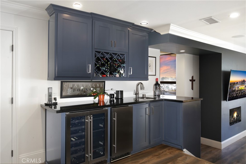 5227 Marina Pacifica N