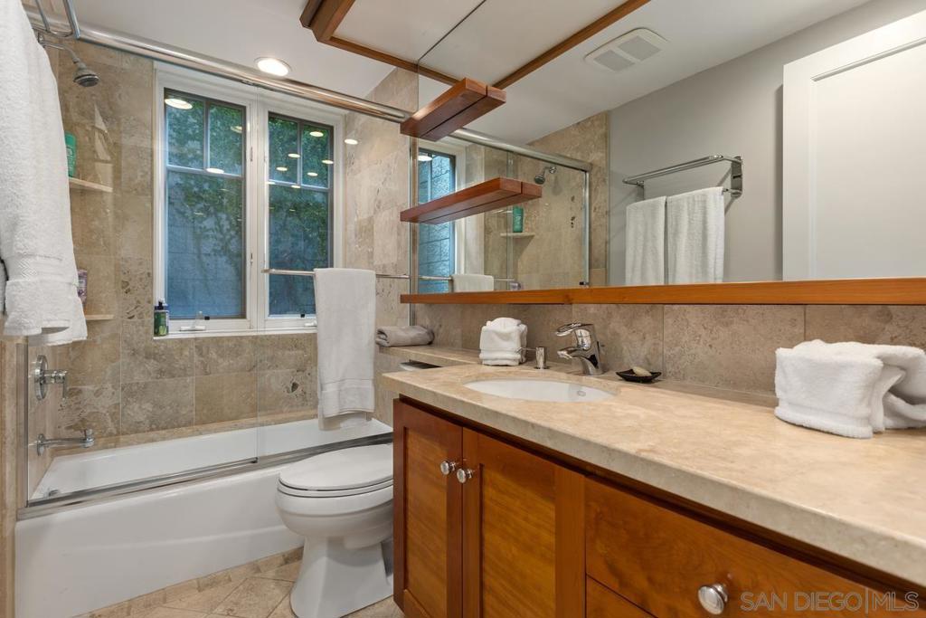 Del Mar - Residential Lease