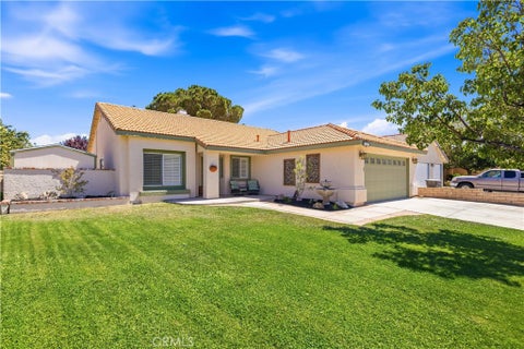 Photo of 3201 Margate PL, Palmdale, CA 93551 (MLS # SR26131645)