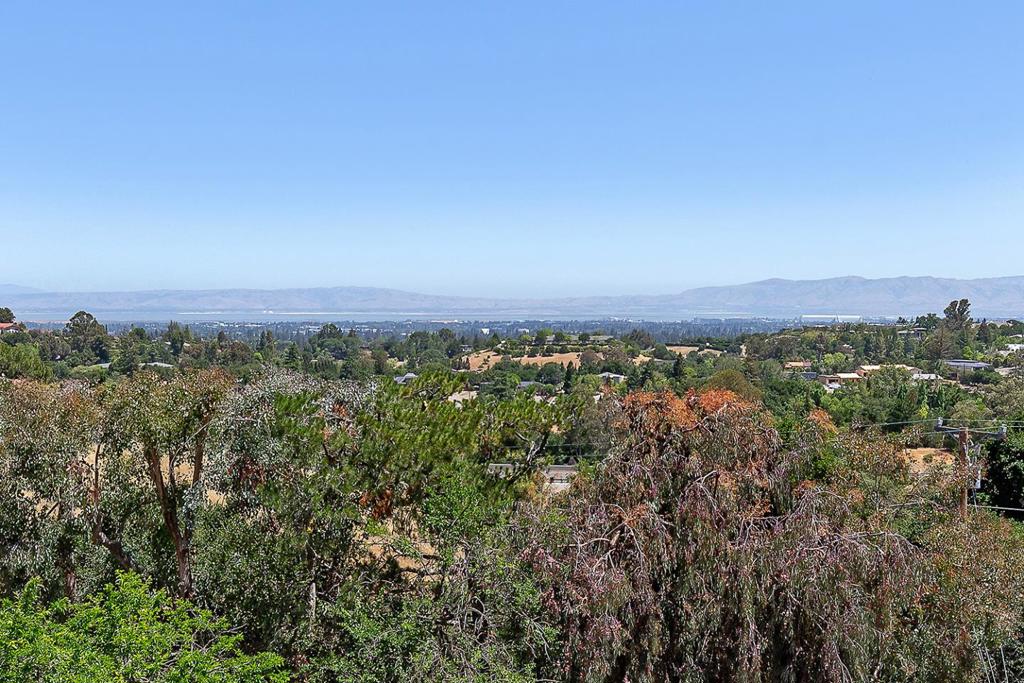 13038 Vista Del Valle Court