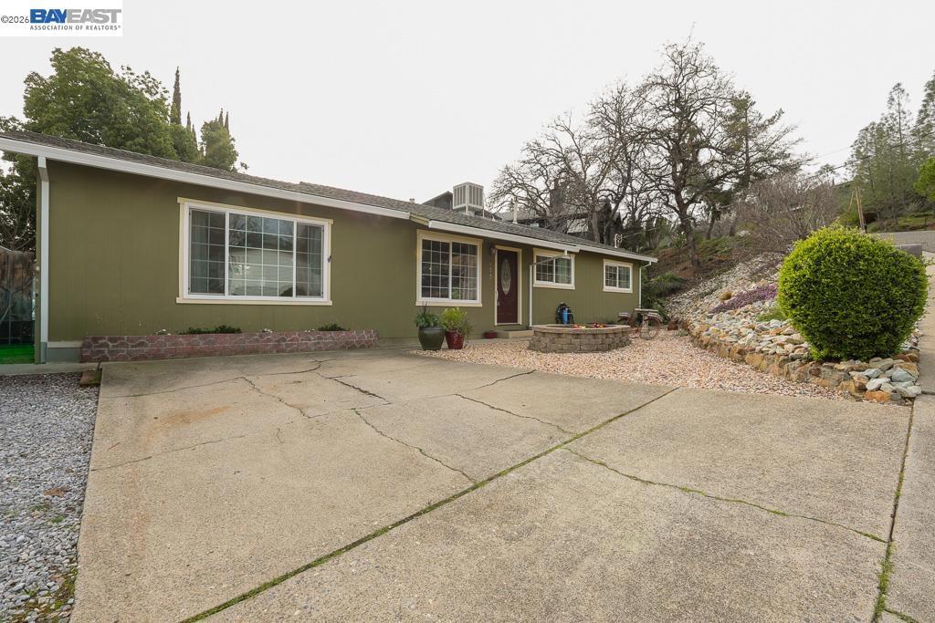 3345 Oakwood Place