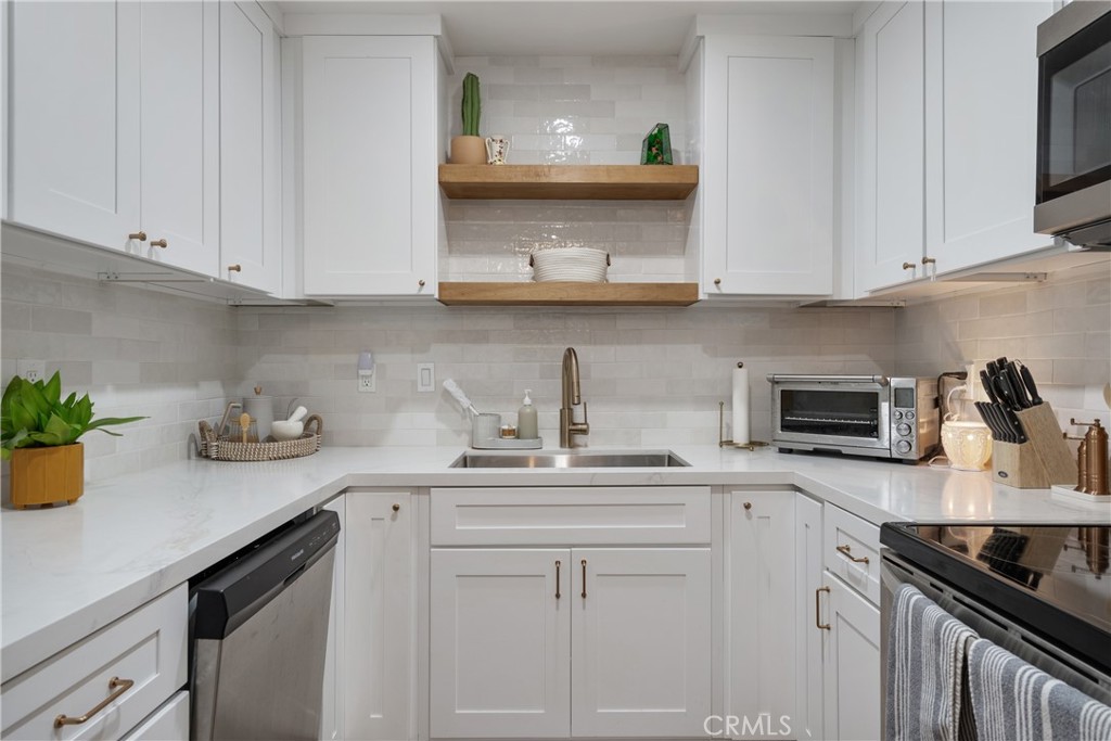 22836 Hilton Head Drive 115