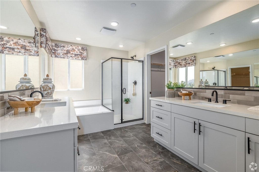 8654 Majesty Lane