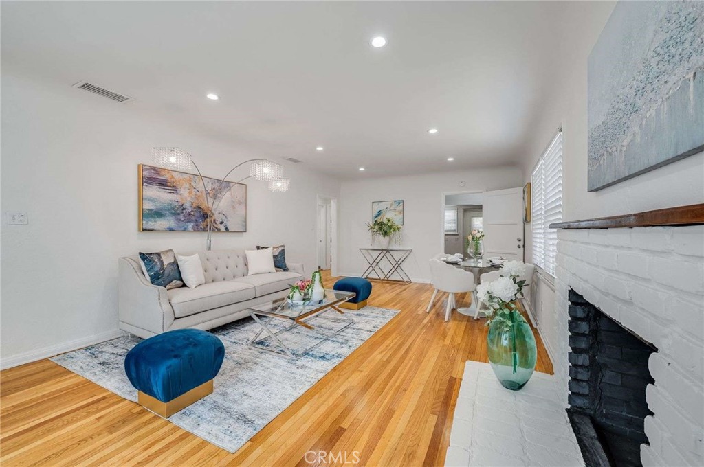 239 E 69th Street