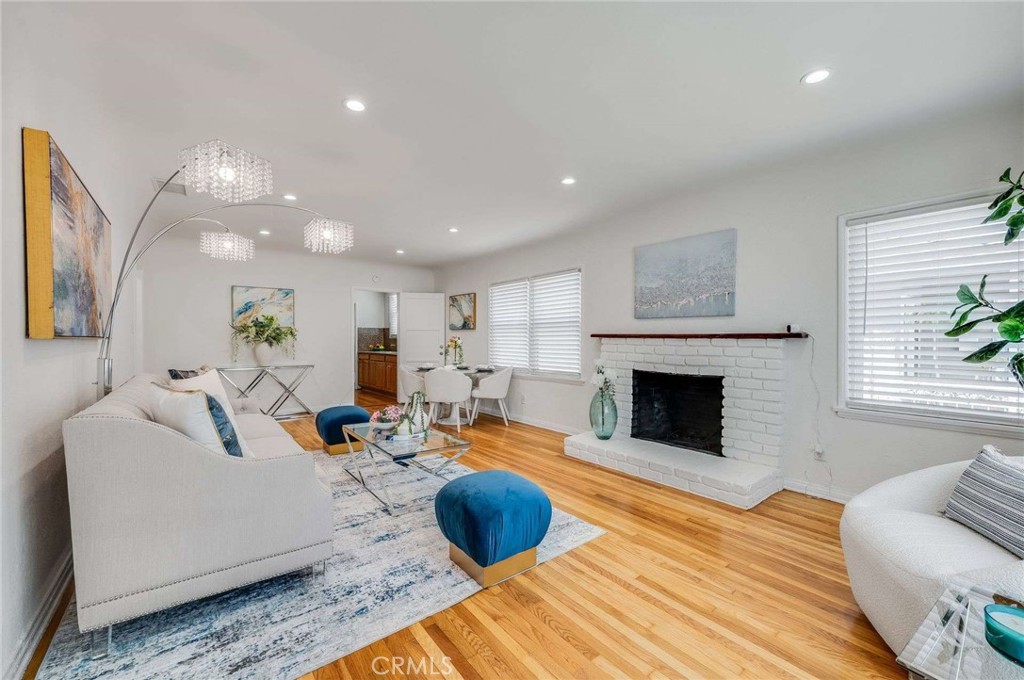 239 E 69th Street