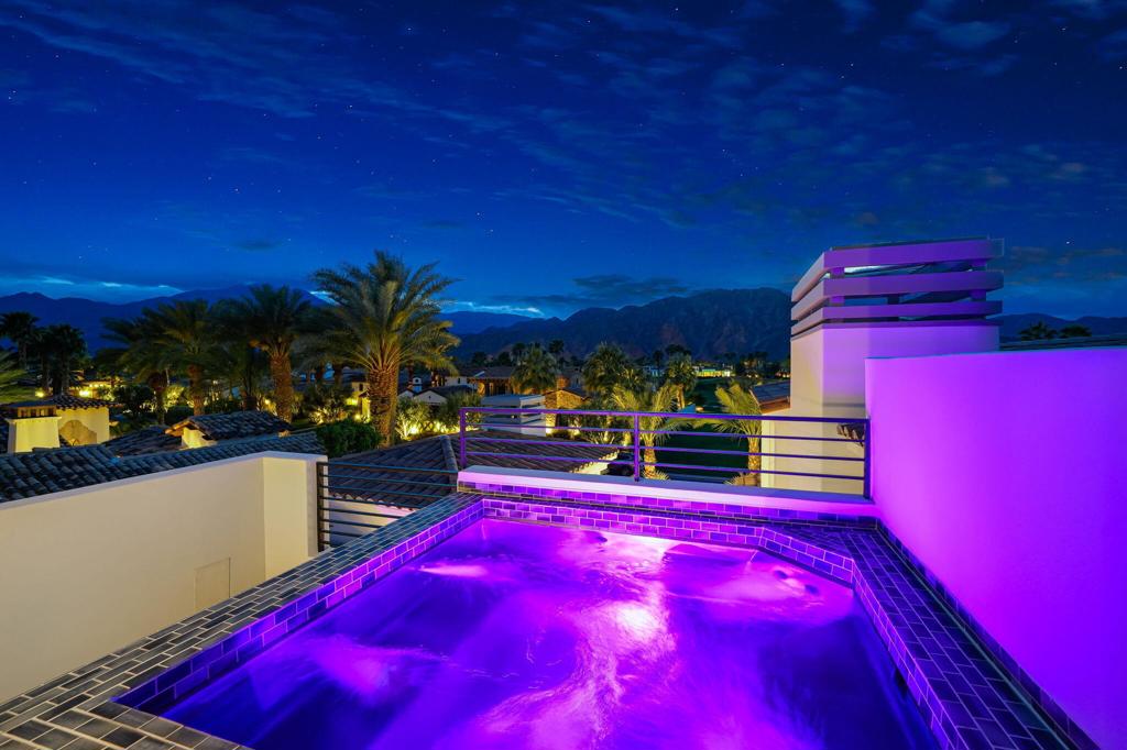 The Hideaway - Residential