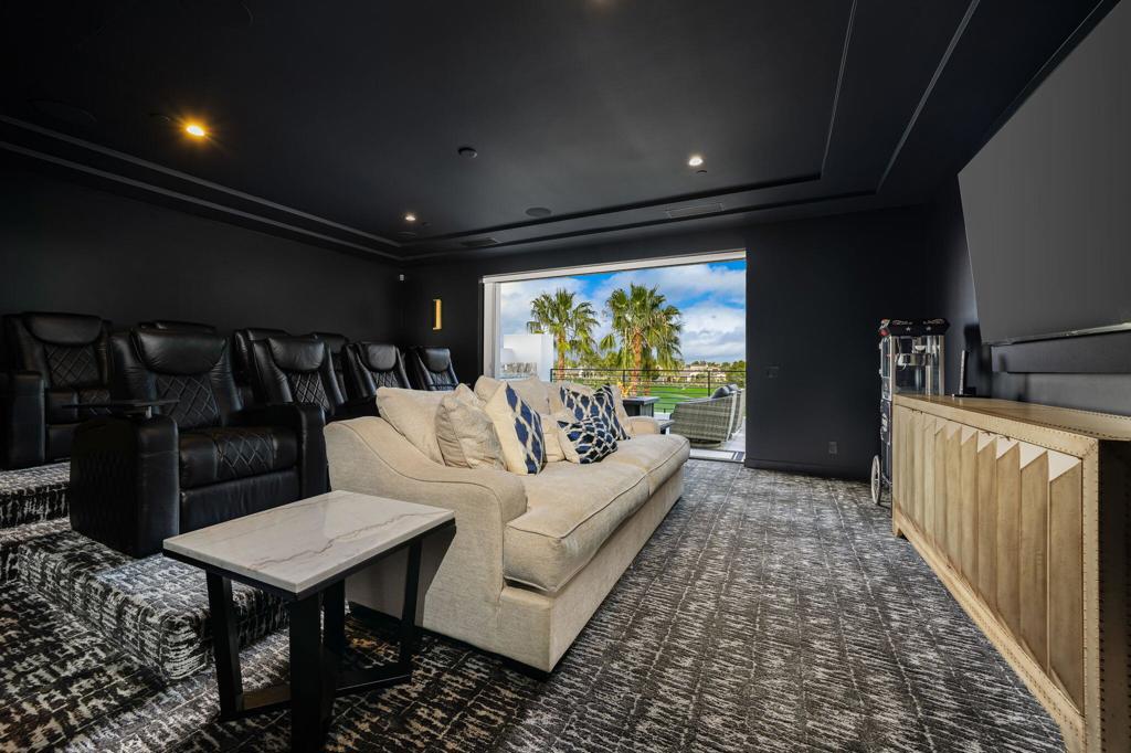 The Hideaway - Residential
