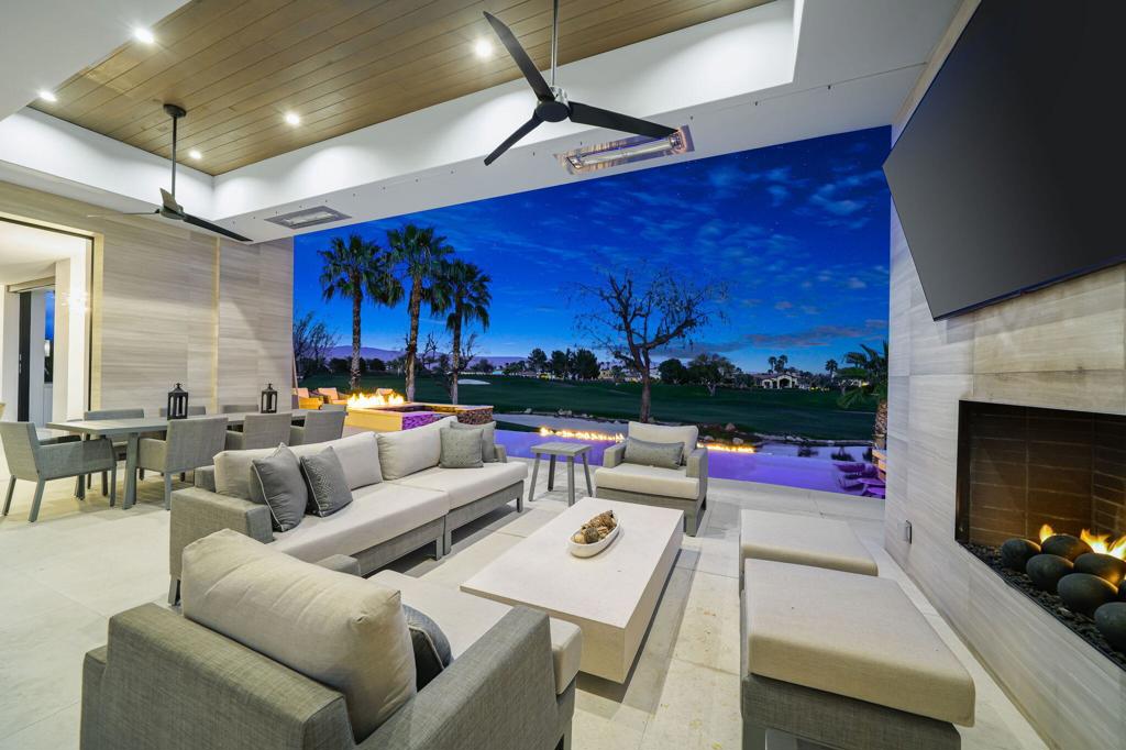 The Hideaway - Residential