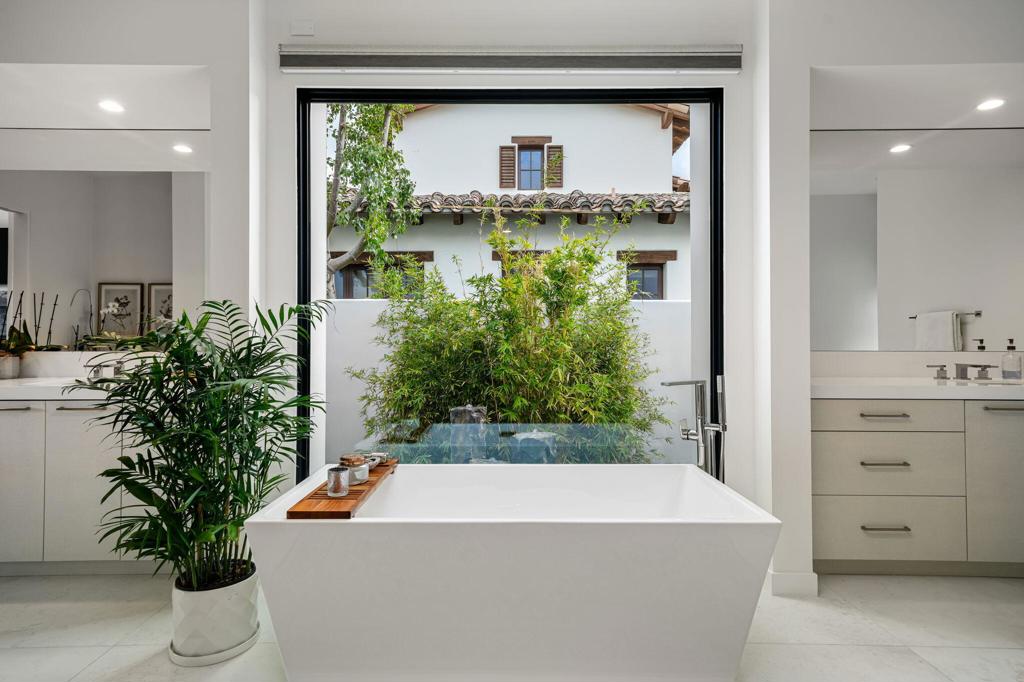 The Hideaway - Residential