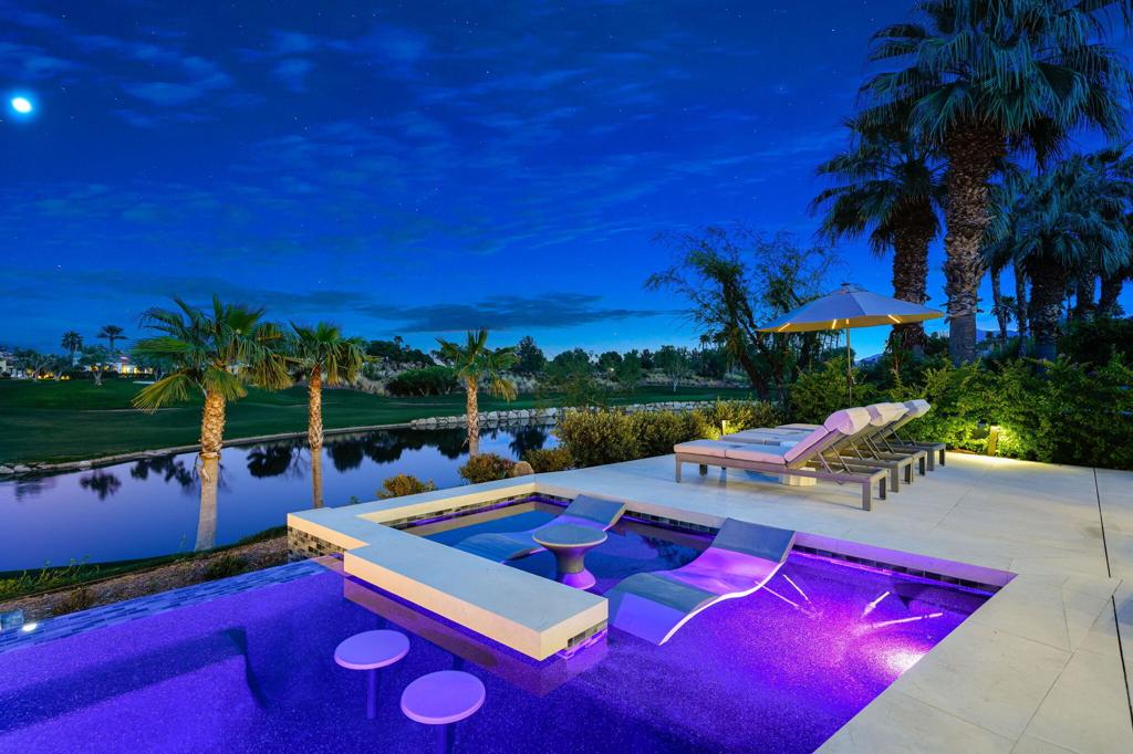 The Hideaway - Residential