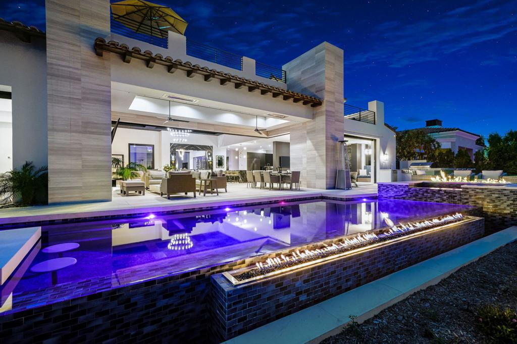 The Hideaway - Residential