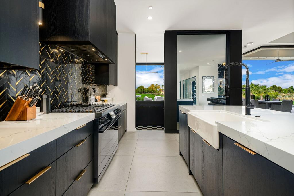 The Hideaway - Residential