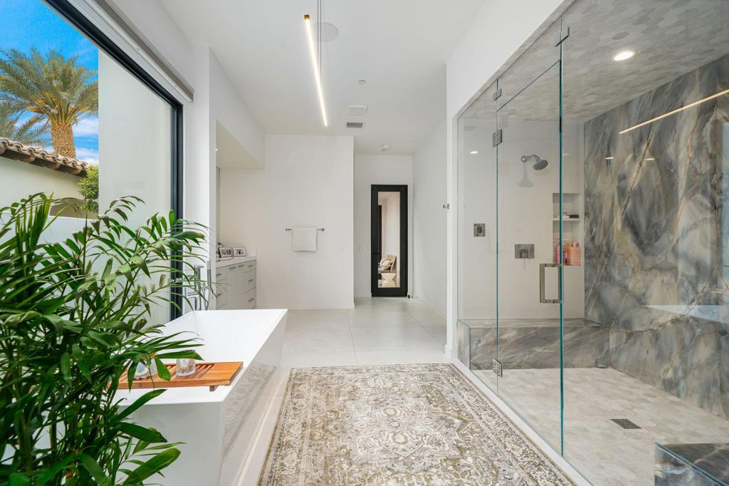 The Hideaway - Residential