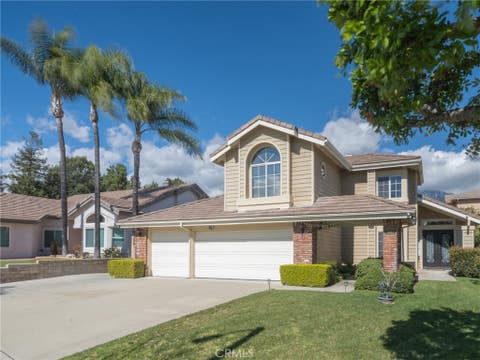 Photo of 1661 Danbrook Pl Pl, Upland, CA 91784 (MLS # TR26121203)